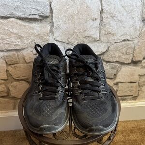 Nike Black Women's Sneakers